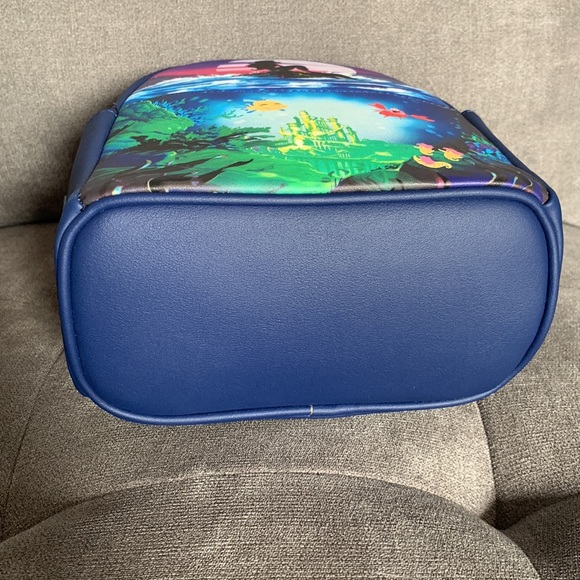 Disney Loungefly - The Little Mermaid Ariel bag - new with tags - Picture 4 of 7